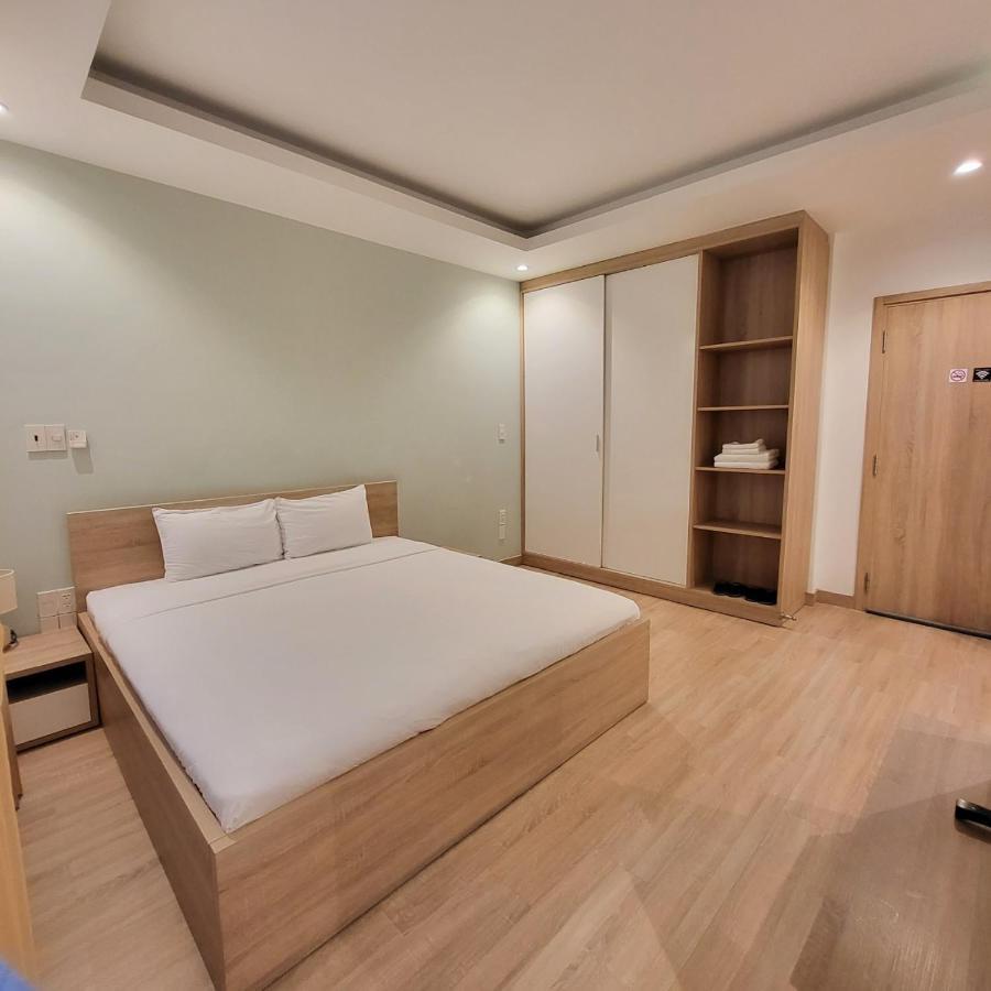Simmi 4 Hotel & Apartment Near Secc Хошимин Экстерьер фото